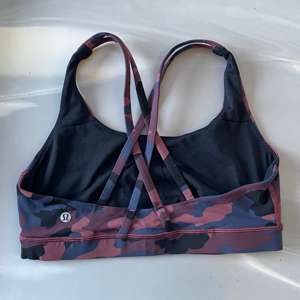 Lululemon I 8 - Picture 4 of 9